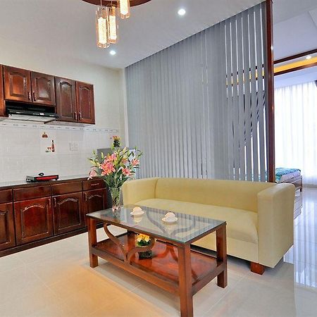 Duy Phuoc Hotel Nha Trang Buitenkant foto